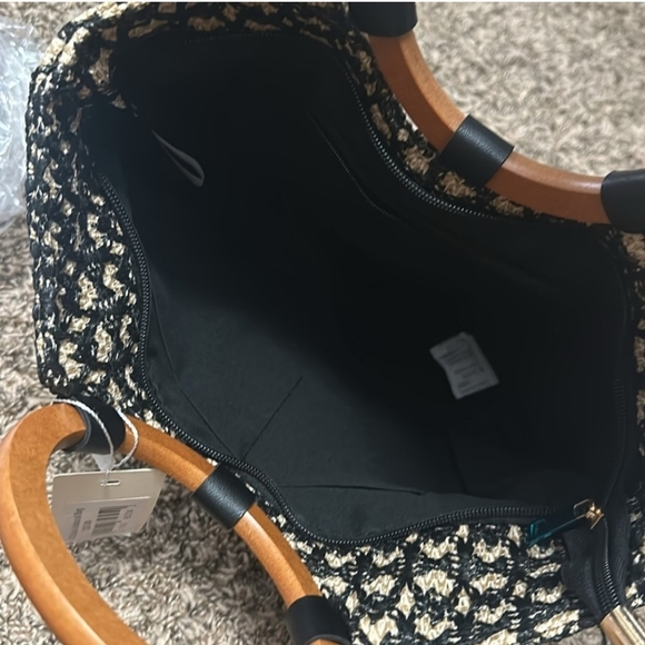 NWT Woven Women's Handbag - Picture 3 of 6